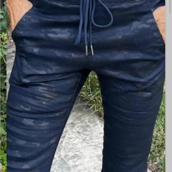 Bevy Flog Shely Blue Camo drawstring pants - Picture 2 of 5